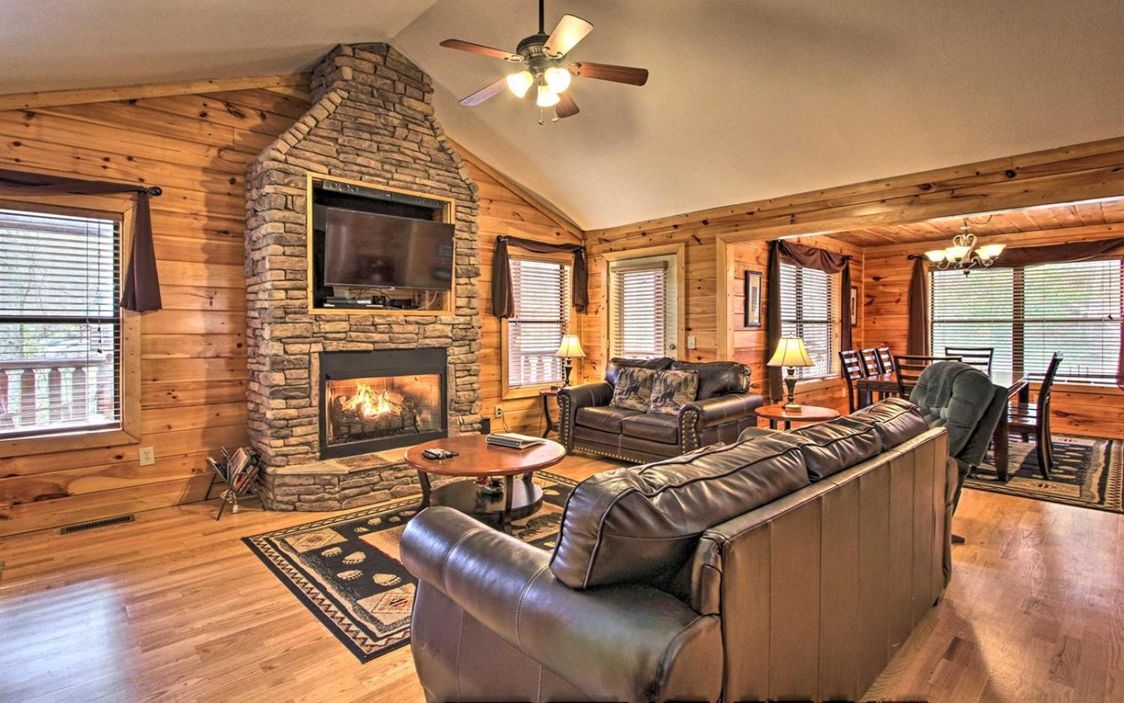 Villa Gatlinburg Mountain Heaven Retreat Exterior foto